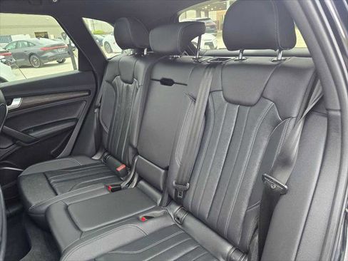 New 2025 Audi Q5 e Premium Plus AWD/4WD image 17