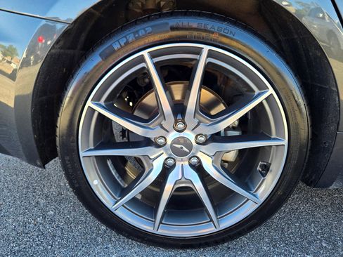 Used 2023 Genesis G70 2.0T image 29