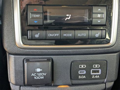 Certified 2025 Subaru Ascent Bronze Edition w/ Onyx Package image 15