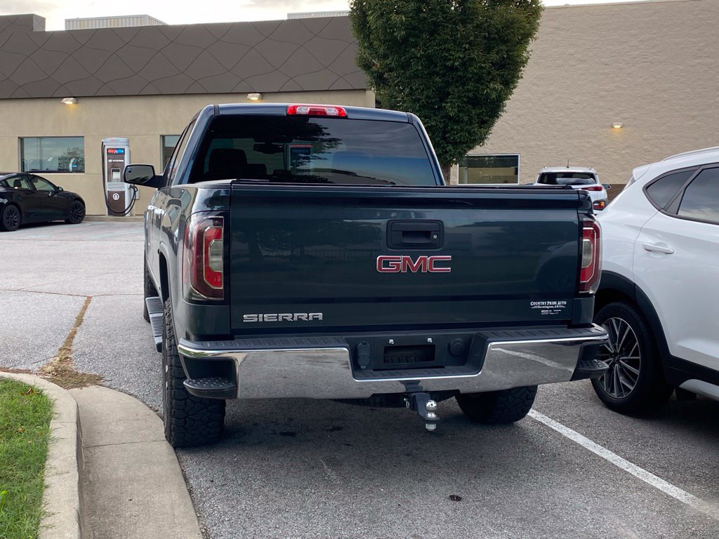 Used 2018 GMC Sierra 1500 SLT w/ SLT Premium Package AWD/4WD image 5