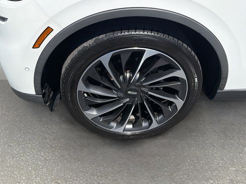 Certified 2020 Lincoln Aviator Reserve w/ Equipment Group 202A image 33