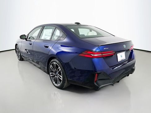 New 2026 BMW 530i xDrive w/ Executive Package AWD/4WD image 7