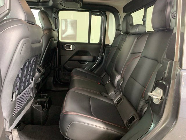 Used 2023 Jeep Gladiator Rubicon w/ Cold Weather Group AWD/4WD image 7