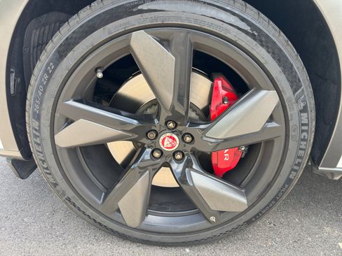 Used 2021 Jaguar F-PACE SVR AWD/4WD image 25