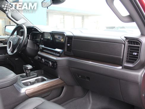 Certified 2024 Chevrolet Silverado 1500 LT Trail Boss w/ LT Trail Boss Premium Package image 26