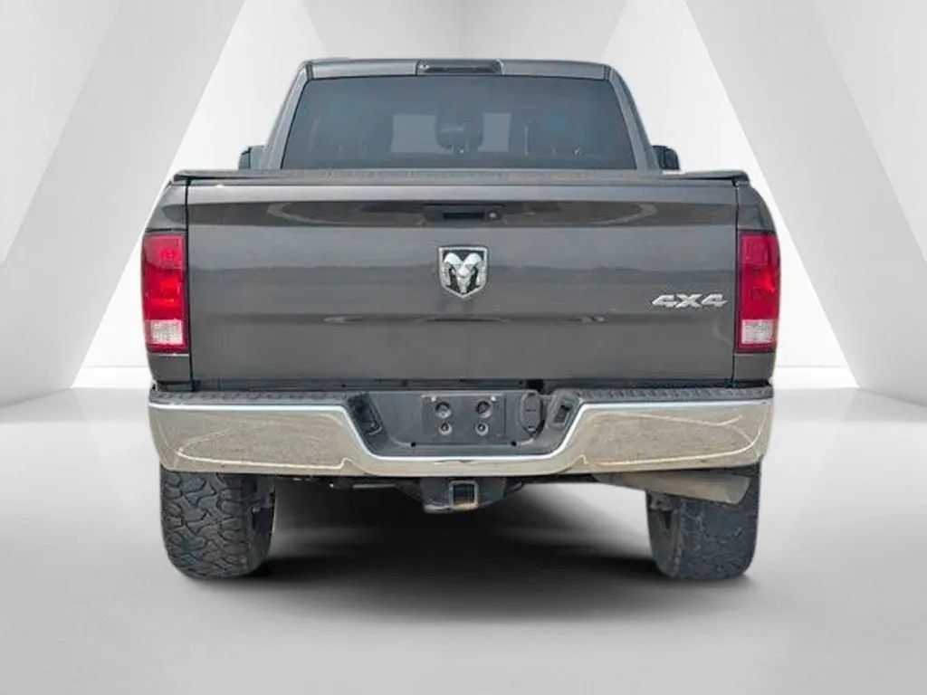 Used 2018 RAM 2500 Tradesman w/ Chrome Appearance Group AWD/4WD image 6