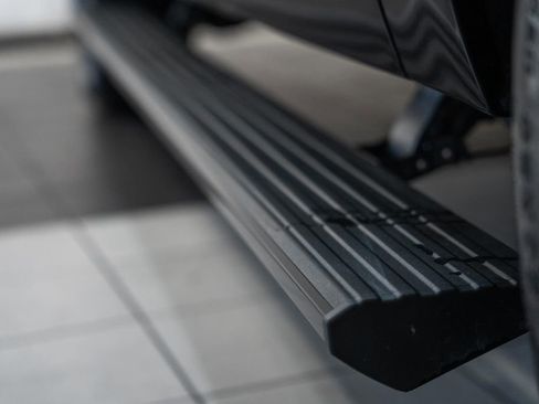 Used 2025 Ford Expedition Max Platinum image 27