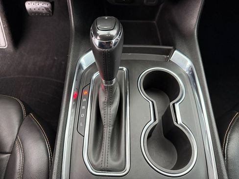 Used 2018 Chevrolet Traverse LT image 20