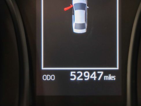 Used 2024 Toyota Camry SE image 16