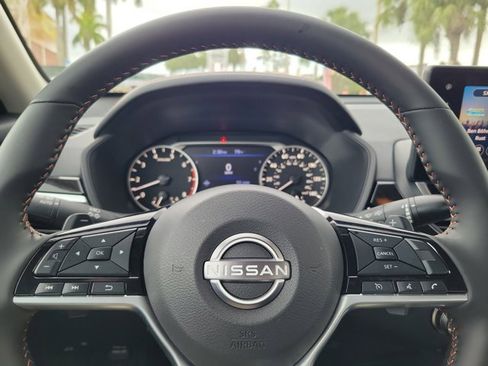 Certified 2025 Nissan Altima 2.5 SR w/ SR Premium Package image 25