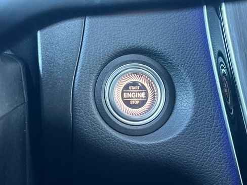 Used 2022 Mercedes-Benz GLC 300 4MATIC image 19