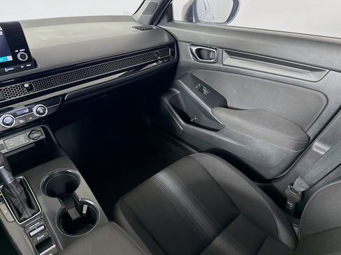 Certified 2025 Honda Civic Sport image 27