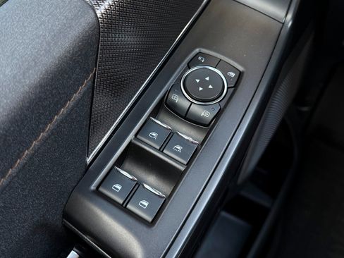 Used 2022 Ford F150 Raptor w/ Raptor 37 Performance Package image 40