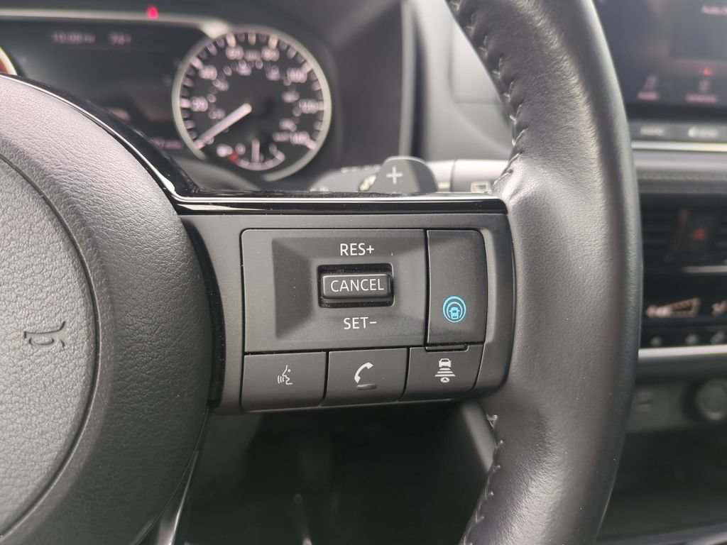 Used 2021 Nissan Rogue SV w/ Premium Package FWD image 24