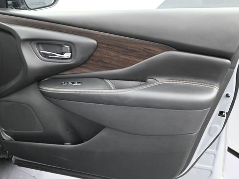 Used 2024 Nissan Murano Platinum w/ Cargo Package image 8