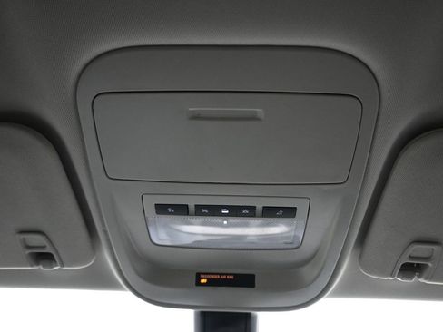 Used 2020 Chevrolet Colorado Z71 w/ Z71 Midnight Edition image 25