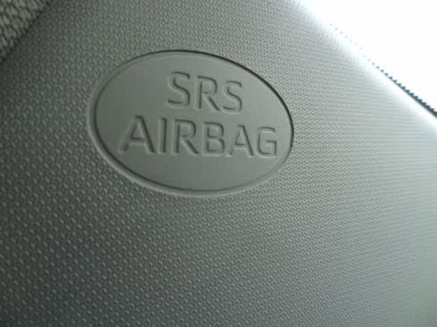 Certified 2025 Toyota RAV4 LE AWD/4WD image 27