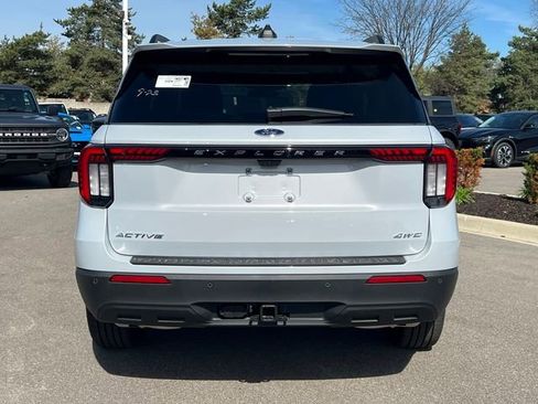 New 2026 Ford Explorer Active AWD/4WD image 6