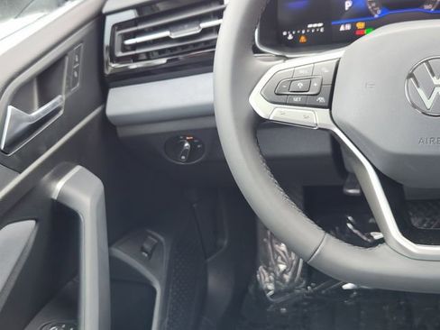 New 2026 Volkswagen Jetta SE image 27