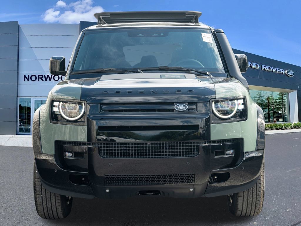 New 2026 Land Rover Defender 110 AWD/4WD image 2
