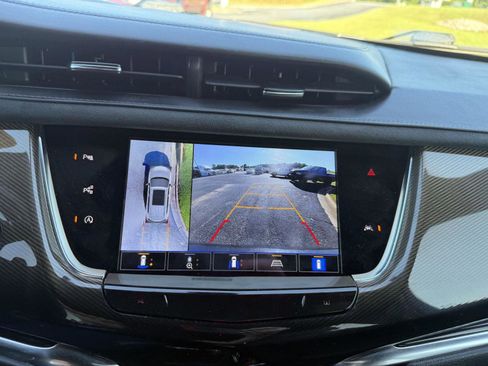 Certified 2023 Cadillac XT6 Premium Luxury w/ Platinum Package image 16