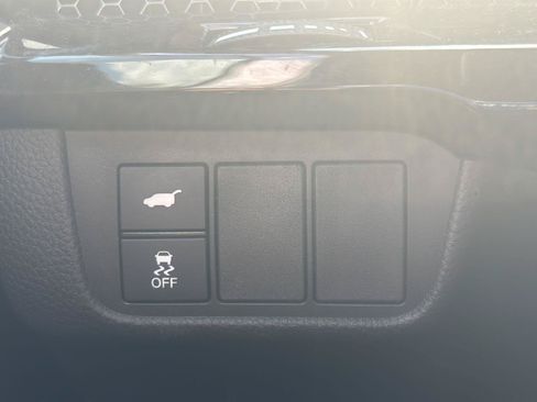 Used 2024 Honda CR-V EX-L image 11