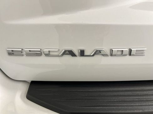 Certified 2024 Cadillac Escalade Sport Platinum AWD/4WD image 33
