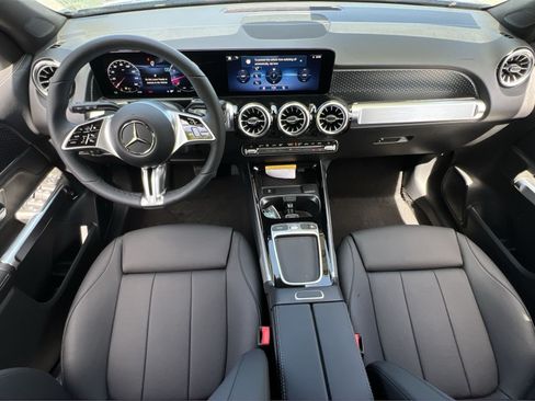 New 2026 Mercedes-Benz GLB 250 4MATIC image 28