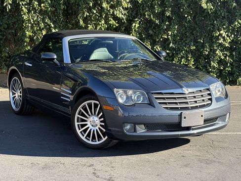 Used 2007 Chrysler Crossfire Limited RWD image 1