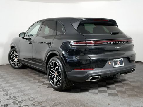 New 2026 Porsche Cayenne image 3