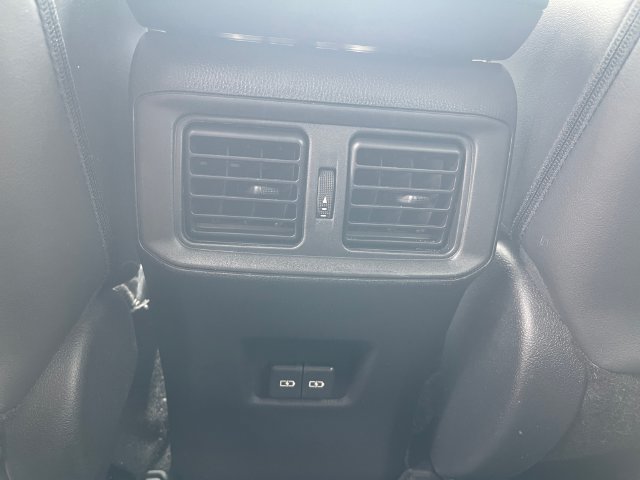 Used 2023 Toyota RAV4 XLE Premium FWD image 16