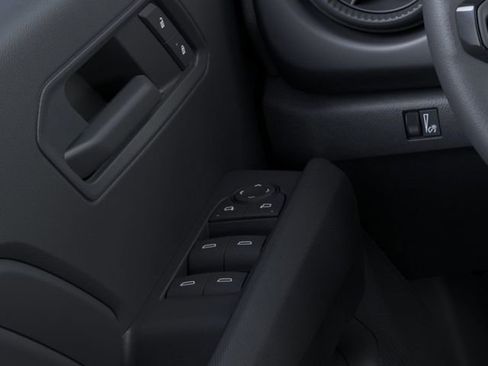 New 2026 Chevrolet Colorado W/T image 22