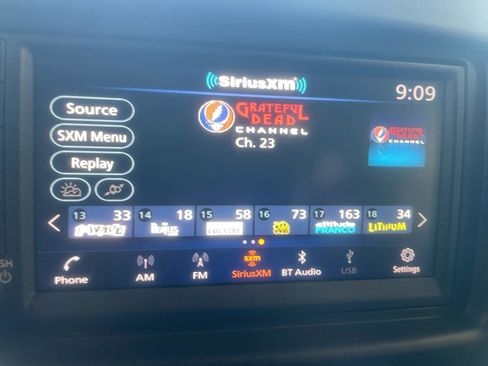 Used 2020 Nissan NV200 SV w/ Back Door Glass Package image 17