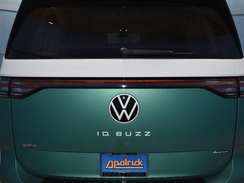 New 2025 Volkswagen ID. Buzz 1st Edition image 25