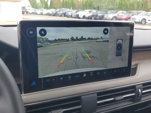 Certified 2024 Lincoln Corsair Reserve w/ Equipment Group 201A AWD/4WD image 17