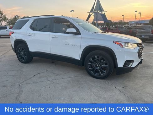 Used 2020 Chevrolet Traverse RS w/ LPO, Floor Liner Package image 2