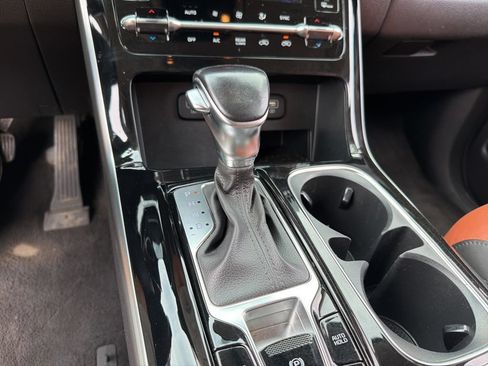Used 2022 Kia Carnival SX FWD image 13