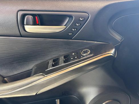 Used 2022 Lexus IS 300 w/ Premium Package image 24