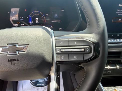 Used 2026 Chevrolet Colorado Trail Boss AWD/4WD image 28