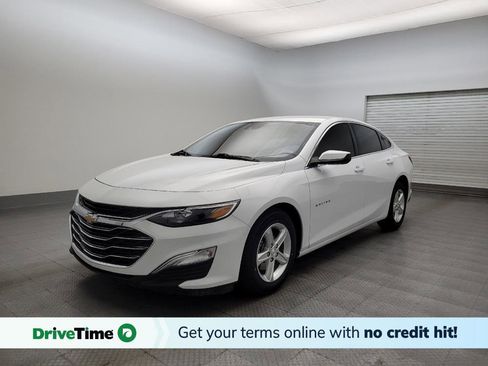 Used 2024 Chevrolet Malibu LS image 1