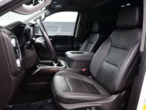 Used 2021 GMC Sierra 1500 SLT w/ SLT Premium Plus Package RWD image 9