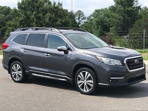 Used 2020 Subaru Ascent Touring w/ Popular Package #2A AWD/4WD image 2