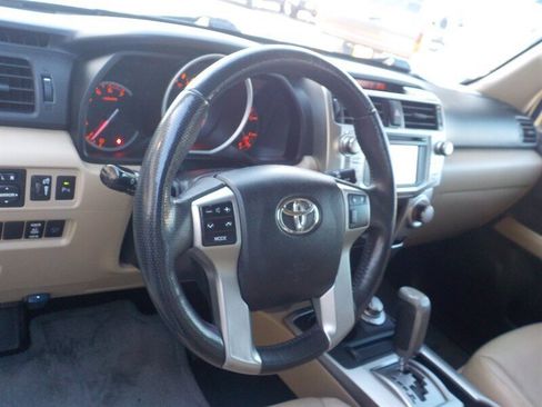 Used 2013 Toyota 4Runner SR5 image 8