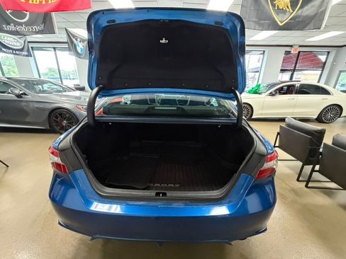 Used 2018 Toyota Camry SE FWD image 24