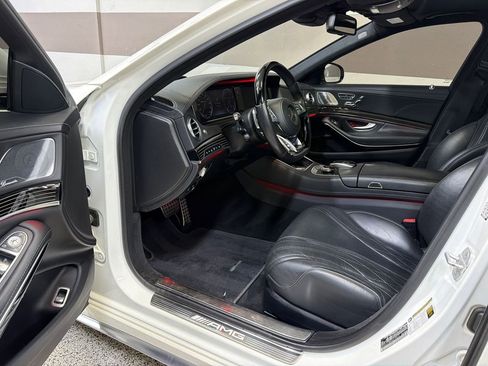 Used 2016 Mercedes-Benz S 63 AMG 4MATIC Sedan image 11