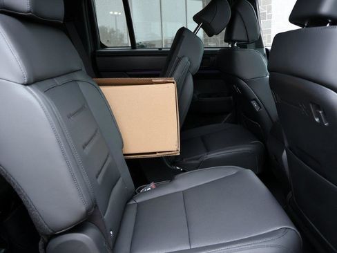 New 2026 Hyundai Santa Fe Calligraphy image 14