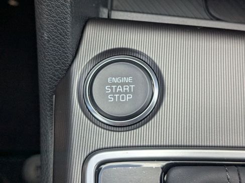 New 2026 Kia Sportage EX FWD image 34
