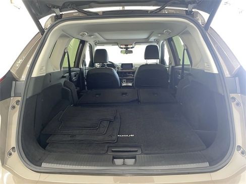 Certified 2024 Nissan Rogue SV w/ SV Premium Package image 16