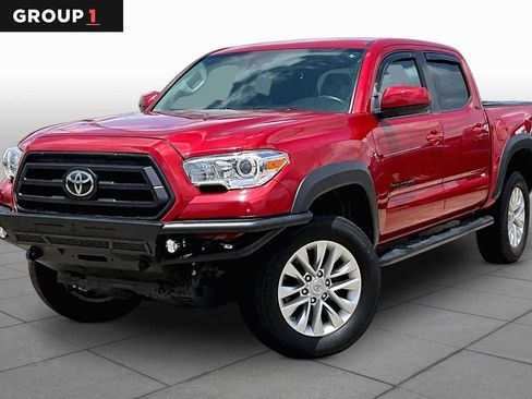 Used 2020 Toyota Tacoma SR5 AWD/4WD image 1