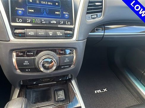 Used 2014 Acura RLX w/ Technology Package image 19